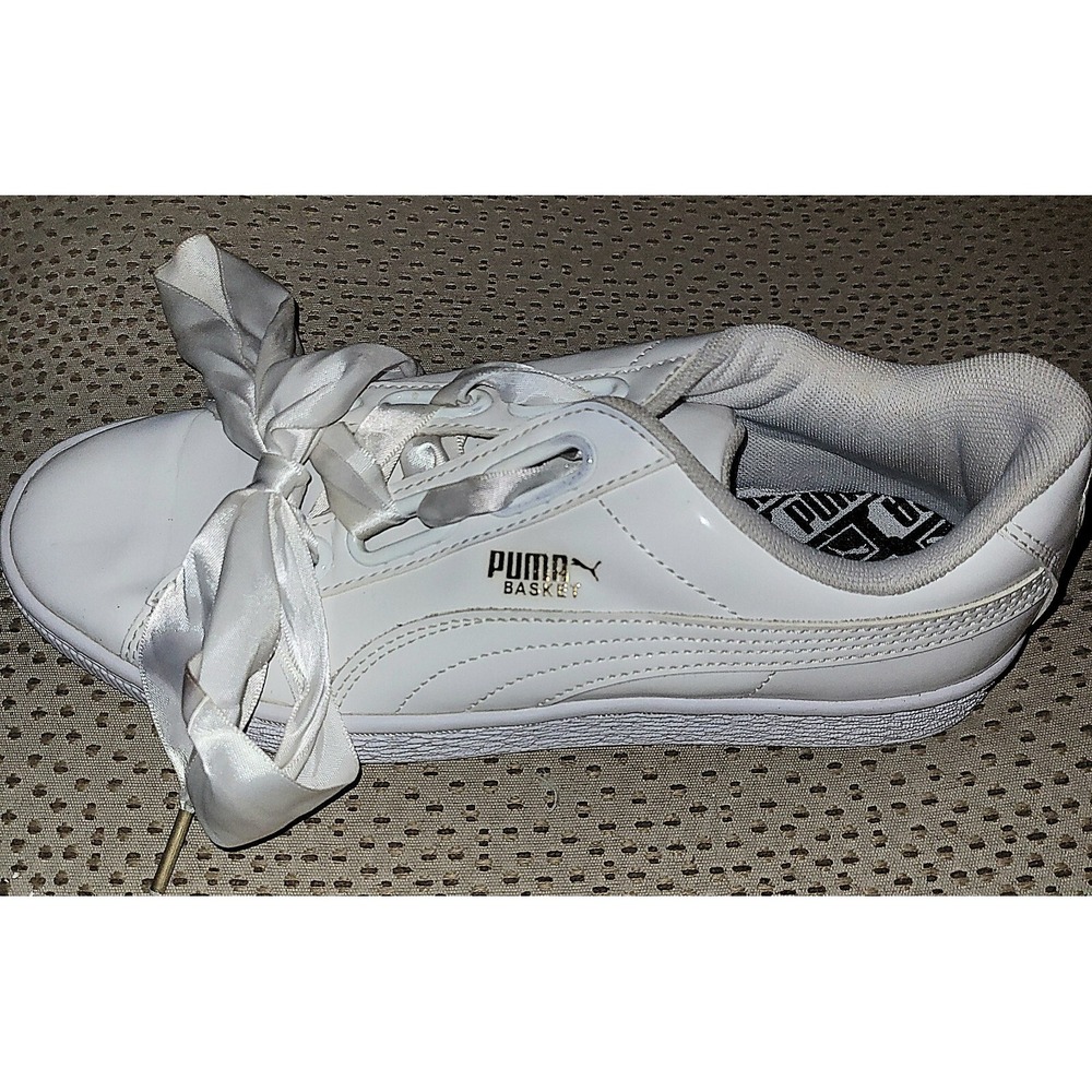 PUMA Basket Heart Patent White Woman's Sneakers Satin Ribbon Laces‎ Size 7.5 US - Picture 5 of 16